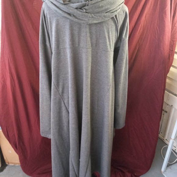 Long neck Grey high-low hoodie brand unknown - Picture 3 of 3